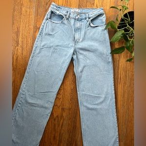 ABERCROMBIE & FITCH High Rise 90s Relaxed Jean